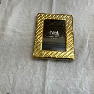 Solid Brass Photo Frame Gold‎ Ribbed Polished Lacquer Coated 3.5x5 Vintage Style
